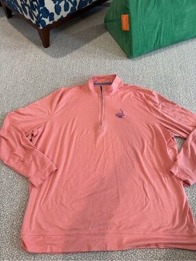 Like new Johnny O Men’s coral Quarter-Zip Pullover with Logo